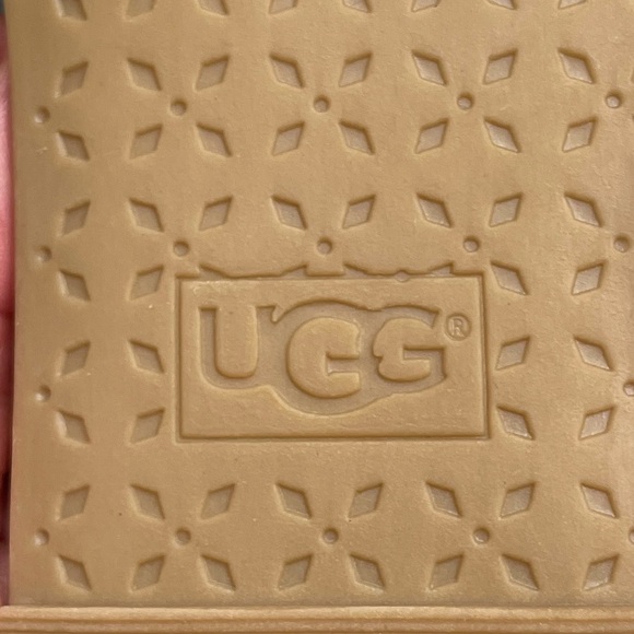 UGG Willow K Denim Blue/Samba Red Suede Girls size 4 - Picture 7 of 11